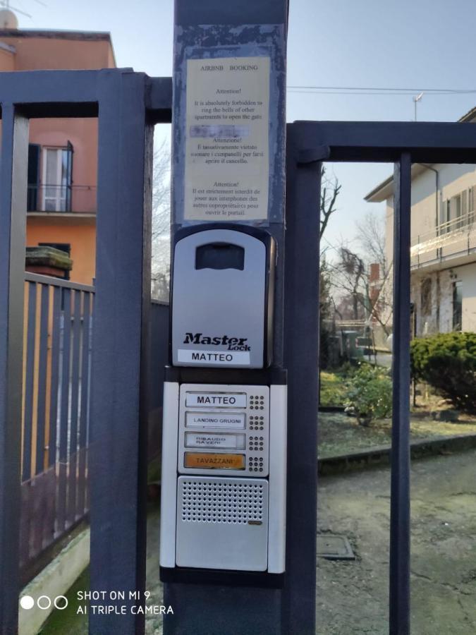Domus Lungo Ticino Apartment Pavia Luaran gambar